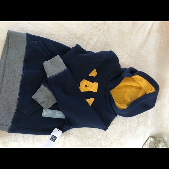 Brand new GAP hoodie. #NWT - Picture 3 of 3
